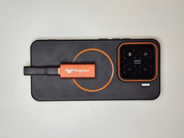 PlugMate อะแดปเตอร์ผ่านเคส